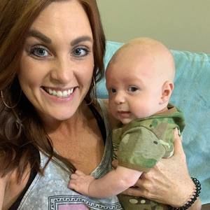 Meet your Posher, Whitney